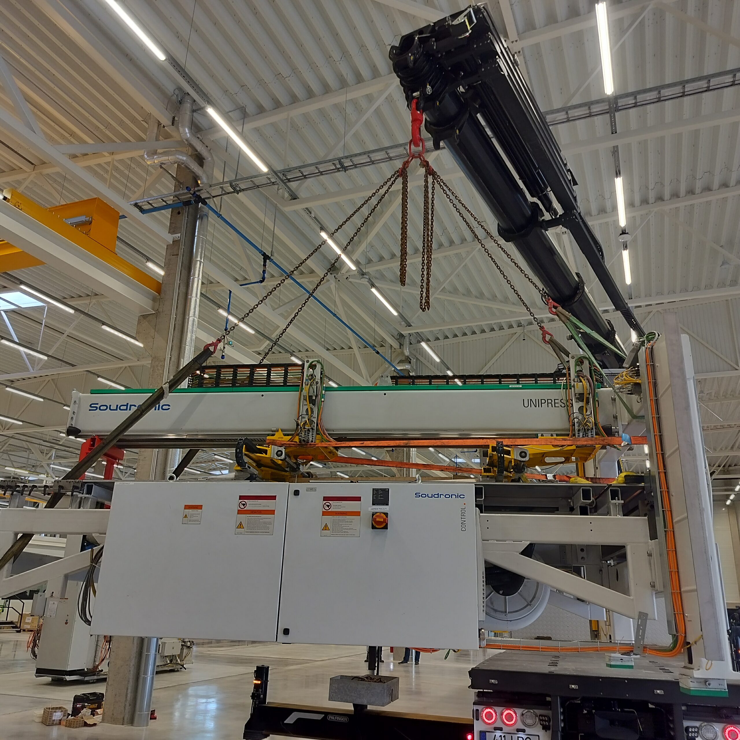 Stamping Line Relocation at a Packaging Plant in Tallinn